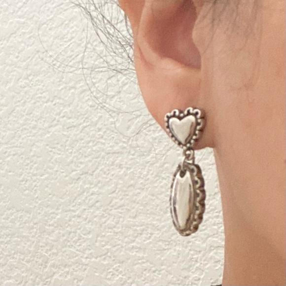 Designer Collection Silver-tone Heart Drop Dangle Earrings - Picture 2 of 10